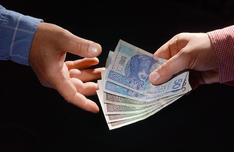 Jak szybko zdobyć gotówkę?