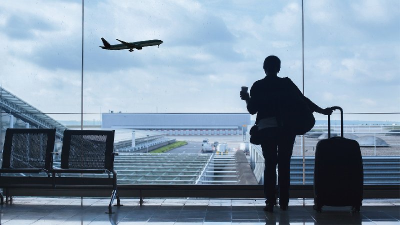 Jakie oferty pracy za granicą przeważają w portalach ogłoszeniowych?